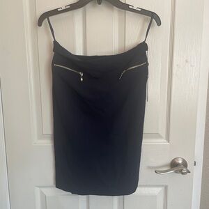Tommy Hilfiger Elegant Black Skirt with Zipper Accents